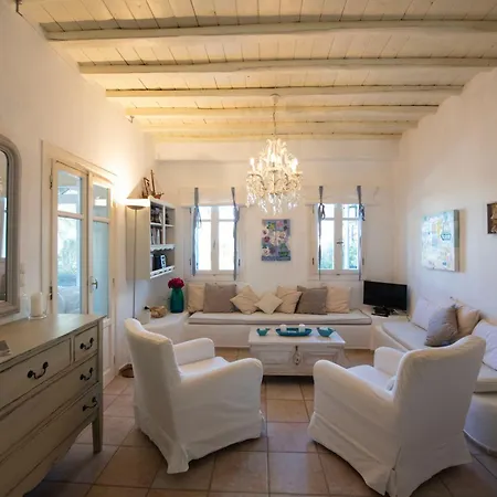 Charisma House Ornos Mykonos アパート *